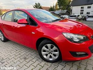 Opel Astra IV 1.4 T Enjoy