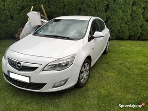 Opel Astra IV J 2011r. 1,4 B/G