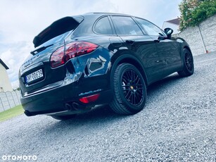 Porsche Cayenne S