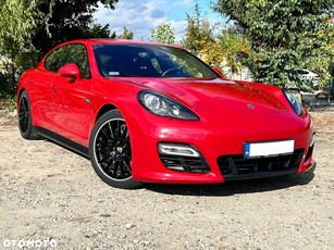 Porsche Panamera GTS