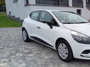 Renault Clio 1.2 van societa bezwypadkowy