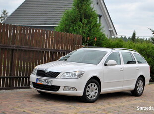 Skoda Octavia II Lift 2013r Klima Tempomat Grzane Fotele Bezwypadkowa