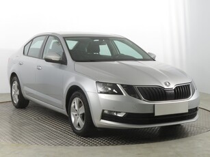 Skoda Octavia III , Salon Polska, Navi, Klimatronic, Tempomat, Parktronic