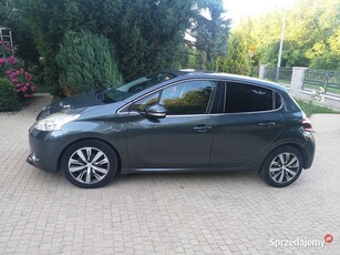 Sprzedam Peugeot 208 stan bardzo dobry 2012