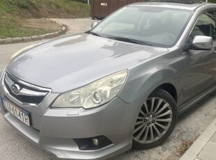 Subaru Legacy 2.0 LPG 4x4 2010