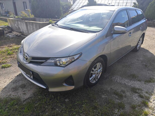 Toyota Auris 2014 1.6 Valvematic 121349km Kombi