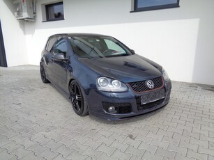 Volkswagen Golf V 2.0 GTI