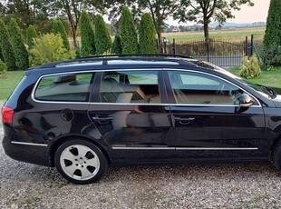 Volkswagen Passat 1,9 TDi Kombi ZADBANY