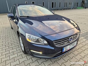 Volvo V60 1.6T Benzyna Lift 2014 Kombi Navi Klimatyzacja