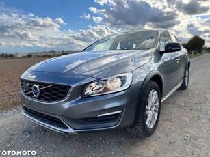 Volvo V60 Cross Country D3 Drive-E Momentum