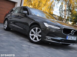 Volvo V90 D3 Momentum Pro