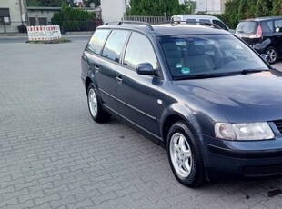 VW Passat 1.8_Z Niemiec_ Bezwypadkowy_Okazja