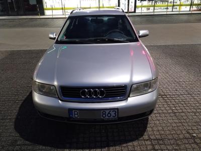 Audi a4 1,6 benzyna + LPG . Możliwość zamiany. Zadzwoń