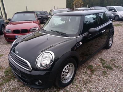 Mini Cooper one automat/klimatyzacja/niski przebieg