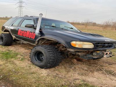 Samochód terenowy Ford Explorer 4x4. 4.0L benzyna