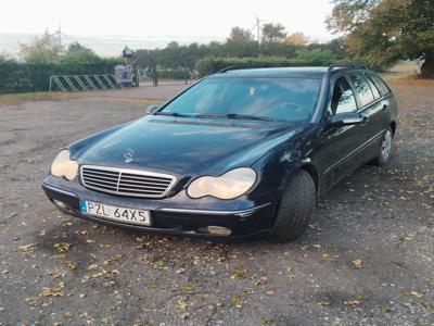 Sprzedam Mercedesa c220