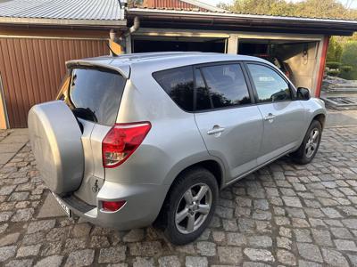 Toyota RAV4 2.0 benzyna 2006r