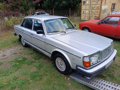 Volvo 264 GL 2.7 V6 automatic klasyk zabytek