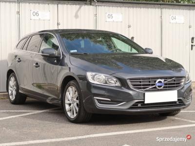 Volvo V60 D2