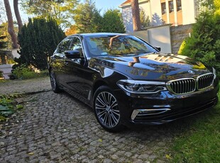 BMW Seria 5 540i xDrive Luxury Line