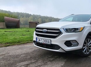 Ford Escape 2.0 EcoBoost AWD Titanium