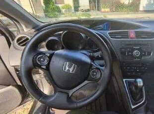 Honda Civic 1.6 i-DTEC Comfort Black Edition