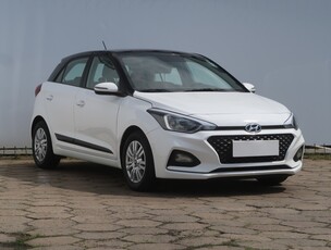 Hyundai i20 , Salon Polska, Serwis ASO, Klima, Parktronic