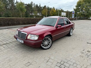 Mercedes-Benz Klasa E 220