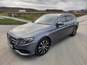 Mercedes-Benz Klasa E 300 de 9G-TRONIC