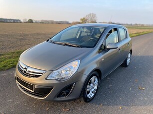 Opel Corsa 1.2 16V Essentia