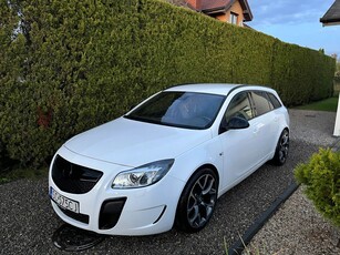 Opel Insignia 2.8 T V6 OPC