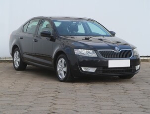 Skoda Octavia III , Salon Polska, Klimatronic, Tempomat, Parktronic