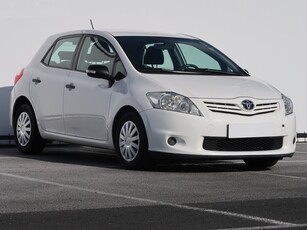 Toyota Auris I , Salon Polska, Serwis ASO, Klima