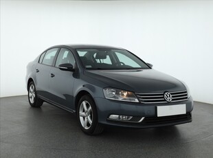 Volkswagen Passat B7 , Salon Polska, Serwis ASO, Klimatronic, Parktronic