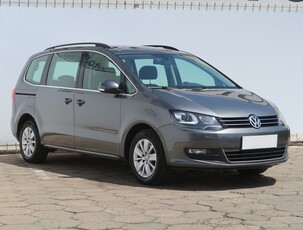 Volkswagen Sharan II , Salon Polska, Serwis ASO, 7 miejsc, Navi, Xenon, Bi-Xenon,