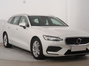 Volvo V60 II , Serwis ASO, 190 KM, Automat, VAT 23%, Skóra, Navi,