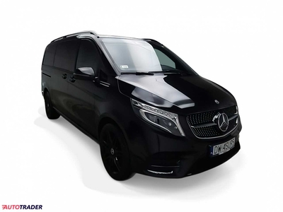 Mercedes V-klasa 2.0 diesel 190 KM 2022r. (Komorniki)