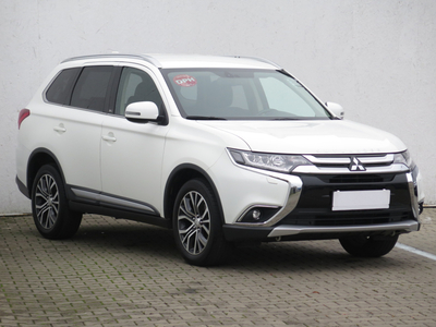 Mitsubishi Outlander 2019 2.0 90001km SUV