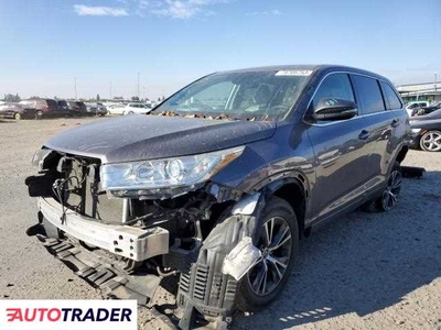 Toyota Highlander 3.0 benzyna 2019r. (SACRAMENTO)