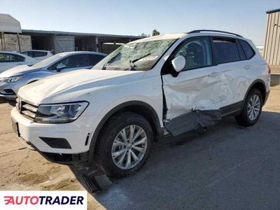 Volkswagen Tiguan 2.0 benzyna 2020r. (FRESNO)