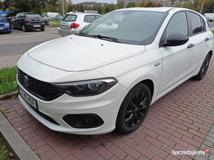 Fiat Tipo 1.4 Street HB LED Alufelgi Czarne Tempomat Grzane Fotele