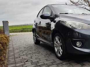 Mazda2 Mazda 2 1.3 benzyna 2010