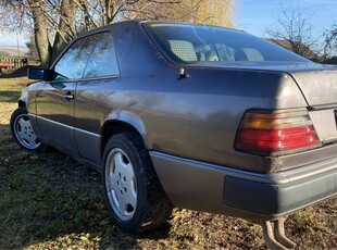 Mercedes w124 300 coupé