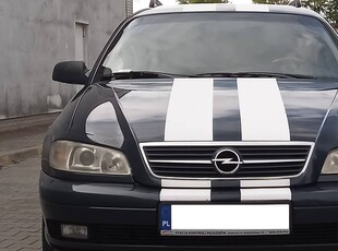 Omega B*silnik na łańcuchu 2.2 Turbo Diesel * bezwypadkowa * komfortowa