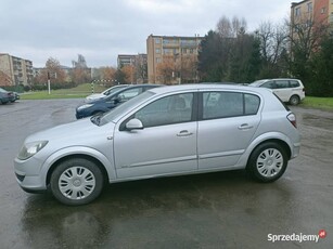 Opel Astra 1.6 benzyna