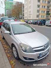 Opel Astra H kombi , benzyna + LPG nowy zbiornik gazu