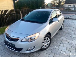 Opel Astra J 1.4 101KM