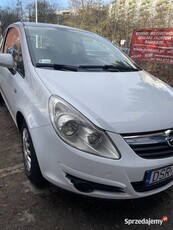 Opel Corsa D 1.0 Rocznik 2009. Niski przebieg 131 tys + komplet opon