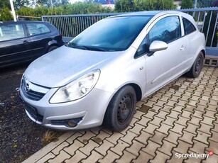 Opel Corsa D ..tanio....