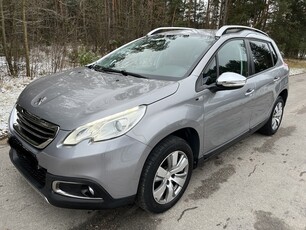 Peugeot 2008 1.2 Pure Tech benzyna ,NAWIGACJA,Czujniki.